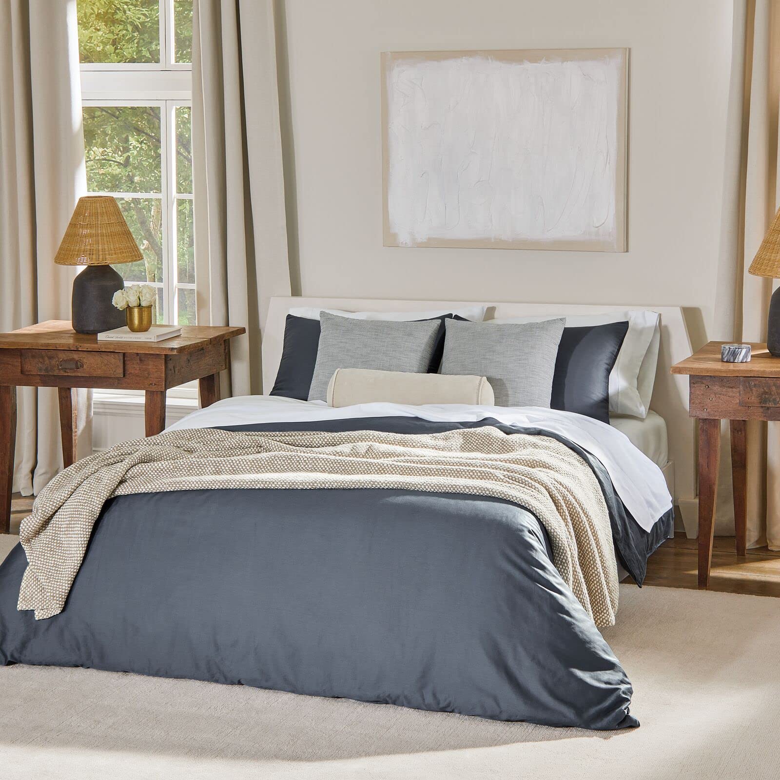 Nate Home by Nate Berkus 300TC 3-Piece Luxe Cotton Sateen Duvet Cover | Ultra Soft, Cool, Bedding Set from mDesign - Full/Queen Size - 1 Duvet Cover/2 Pillow Shams, Whale (Navy Blue)