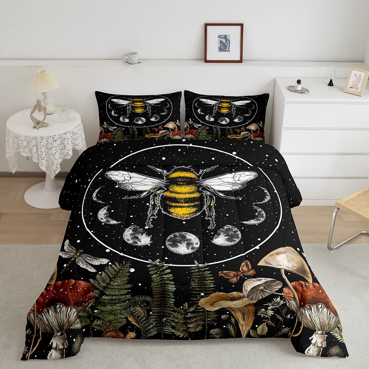 Erosebridal Boho Bee Bedding King Moon Print Comforter Set Wild Fungus Bedding Comforters & Sets Chic Wildlife Duvet Set Mushroom Green Leaves Quilt Set Animal and Botanical Theme Home Decor, Black