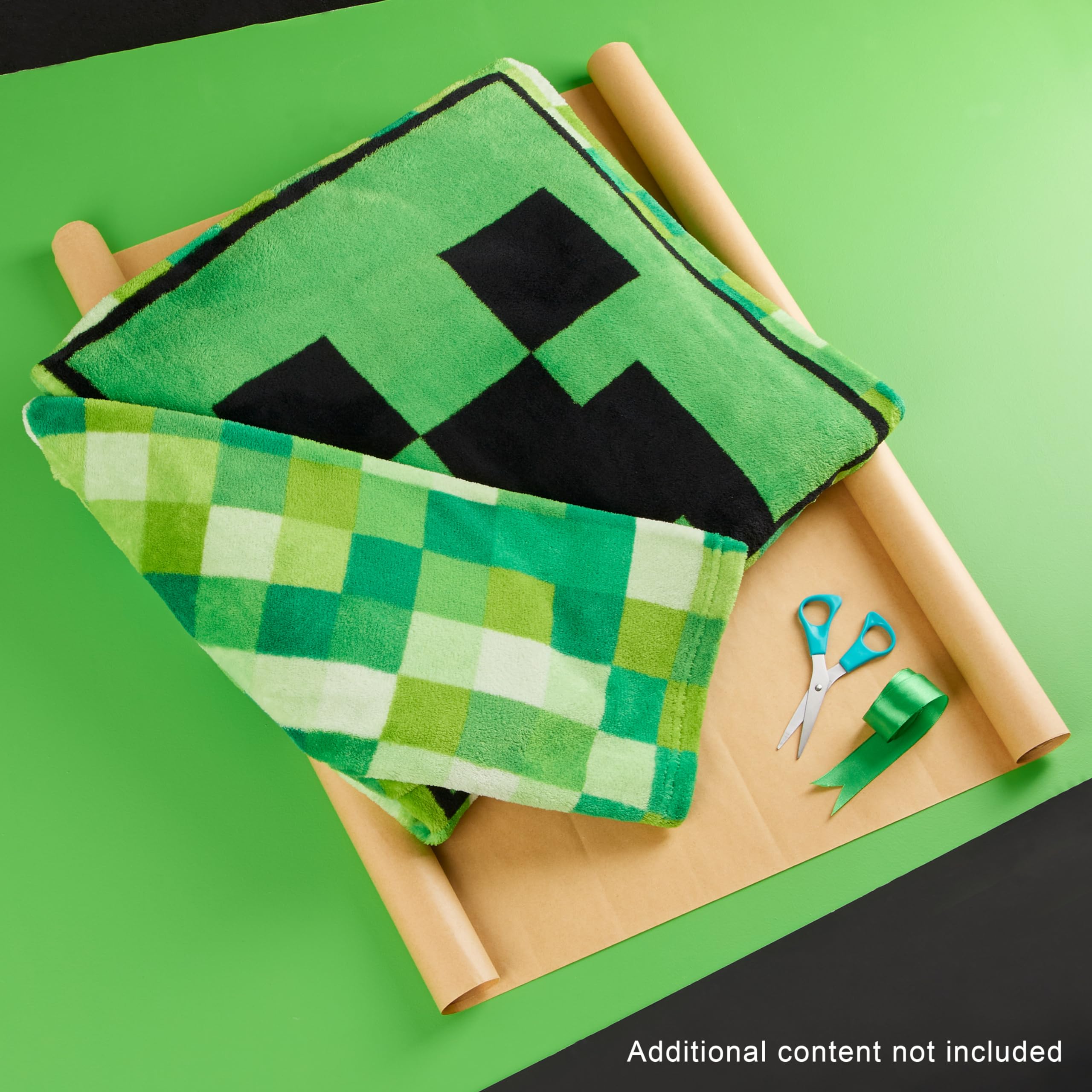 Minecraft Wearable Blanket for Kids and Teenagers - One Size Kids Blanket with Sleeves Cosy Lounge Wear Gifts for Boys, (Green)