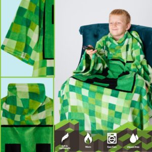 Minecraft Wearable Blanket for Kids and Teenagers - One Size Kids Blanket with Sleeves Cosy Lounge Wear Gifts for Boys, (Green)