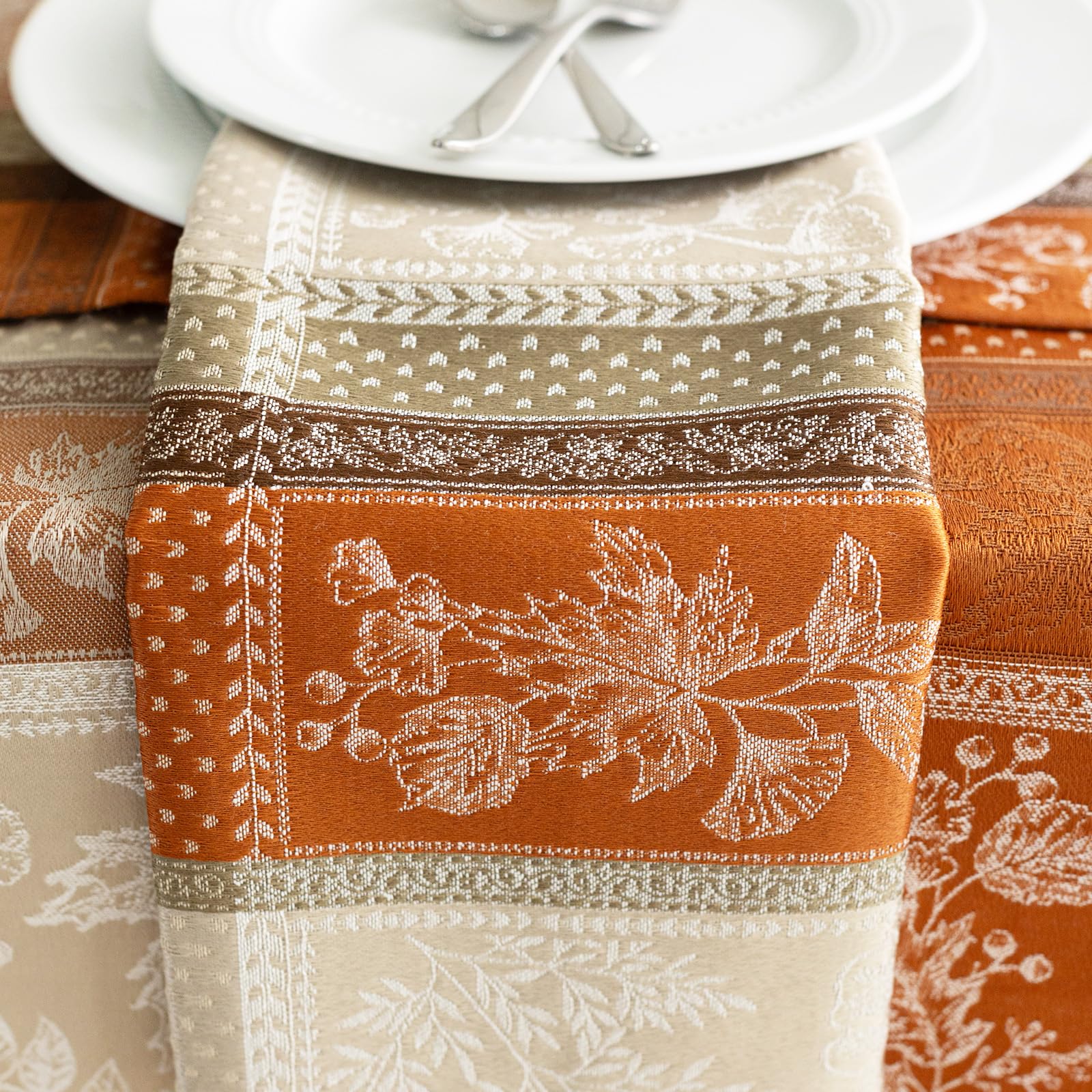 Benson Mills Heirloom Harvest Yarn Dyed Jacquard Fabric Cloth Napkins, Fall, Harvest and Thanksgiving Tablecloth (18" X 18" Napkins Set of 4, Heirloom Harvest)