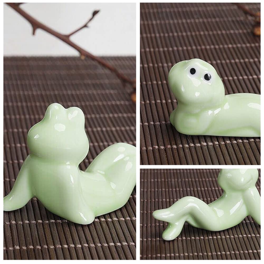 WAYUTO 3Pcs Japanese Ceramic Chopstick Stand Rest Cute Animal Chopstick Rest Rack Dinner Spoon Stand Knife Fork Holder Frog Porcelain Chopstick Rest Holder for Dining Table Tableware Rest