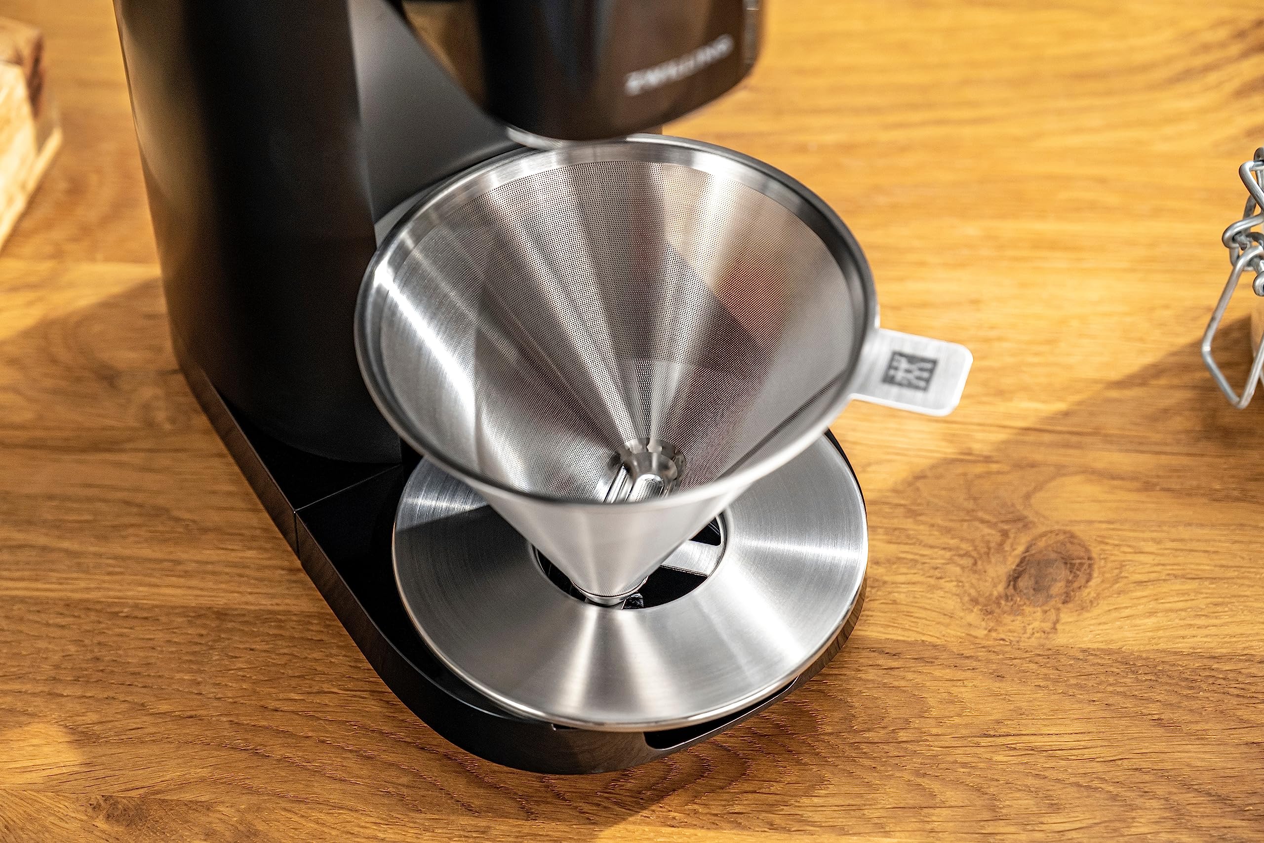 ZWILLING Pour Over Coffee Maker, 16 oz, 1-4 cups, 18/10 Stainless Steel Sustainable and Reusable Filter, Easy-To-Grip Handle with Anti-Slip Bottom Plate, Dishwasher safe