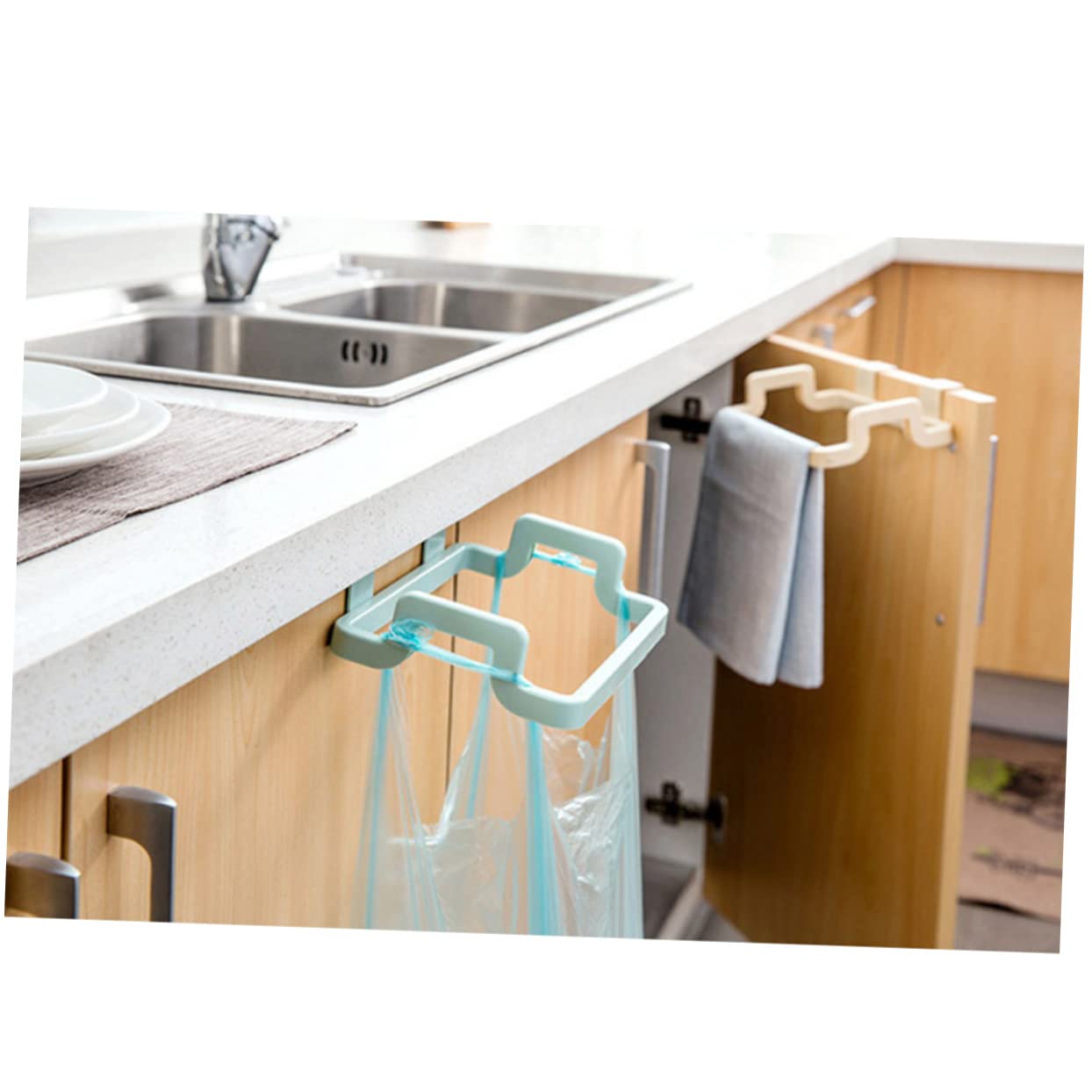 ARTIBETTER Door Back Trash Bag Holder Over Cabinet Door Organizer Portable Trash Can Trash Bag Rack Kitchen Towel Rack Hanging Trash Bag Holder Portable Trash Bag Holder Cupboard Towel Ring