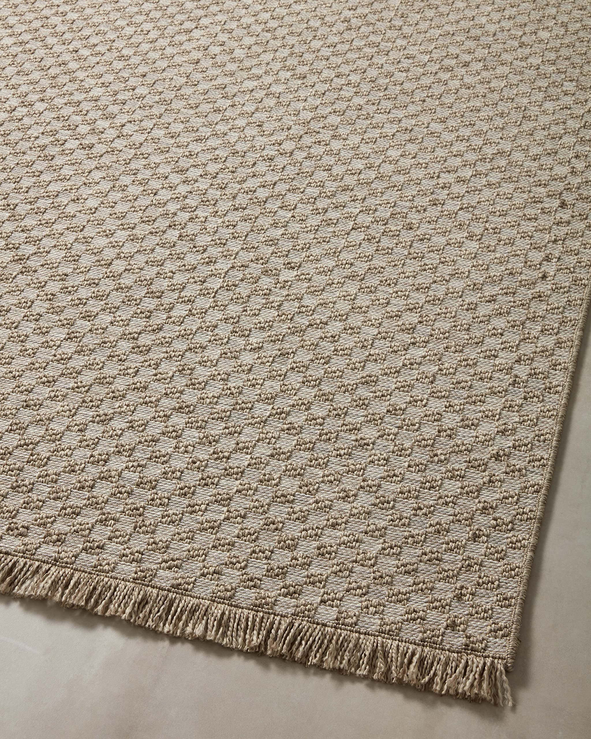 Loloi II Dawn Collection Indoor/Outdoor DAW-02 Tan 7'-8" x 10' Area Rug