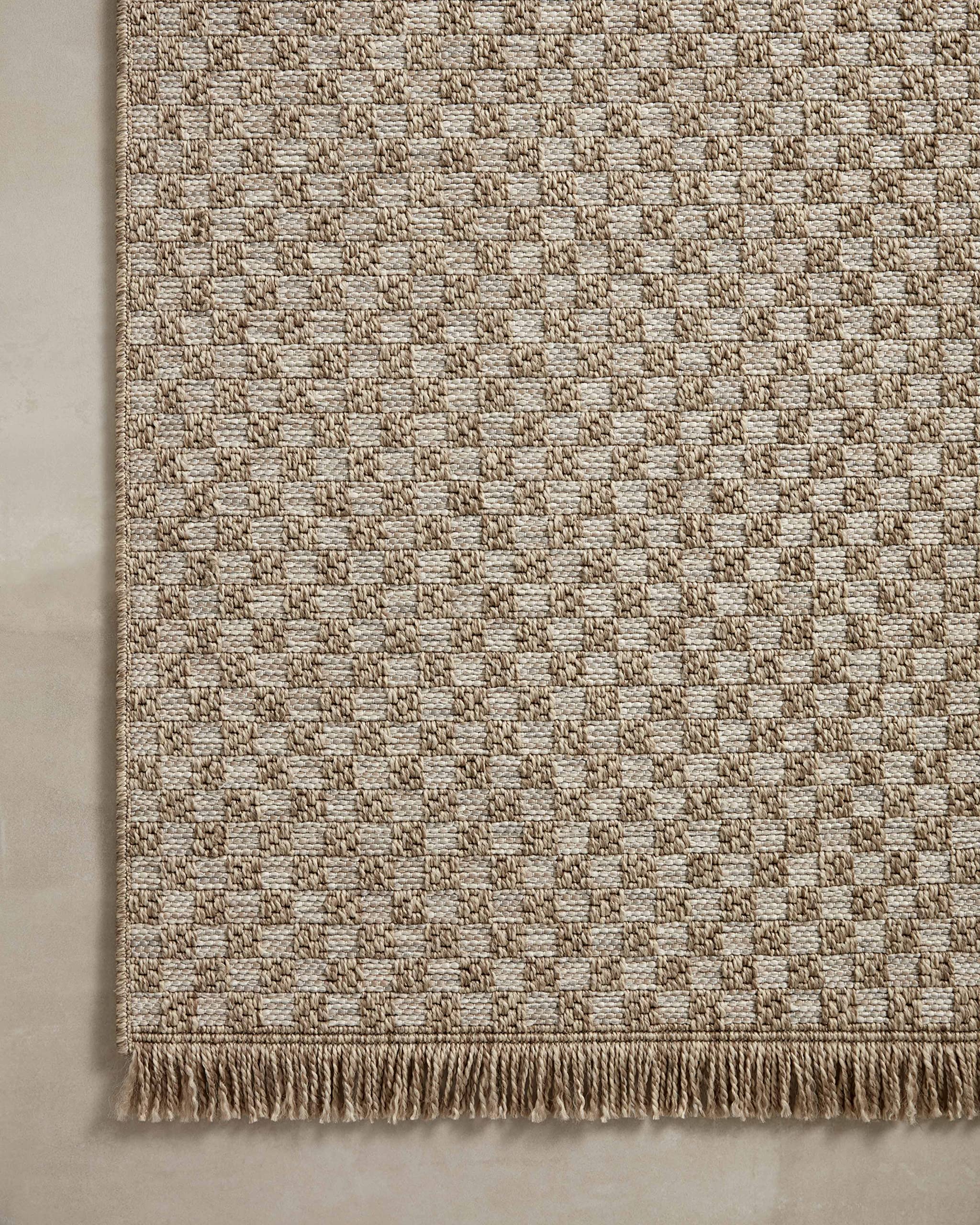 Loloi II Dawn Collection Indoor/Outdoor DAW-02 Tan 7'-8" x 10' Area Rug