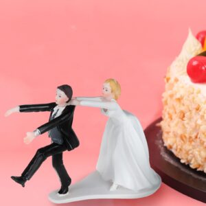 Wedding Cake Toppers, Resin Bride and Groom Figurine, Couple Romantic Funny Cake Decoration