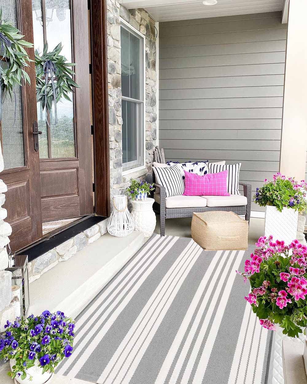 Grey and White Outdoor Rug 3'x 5' Front Porch Rug Cotton Hand-Woven Striped Rug Machine Washable Indoor/Outdoor Area Rug Front Door Floor Mat for Farmhouse/Layered Door Mats/Living Room/Entryway