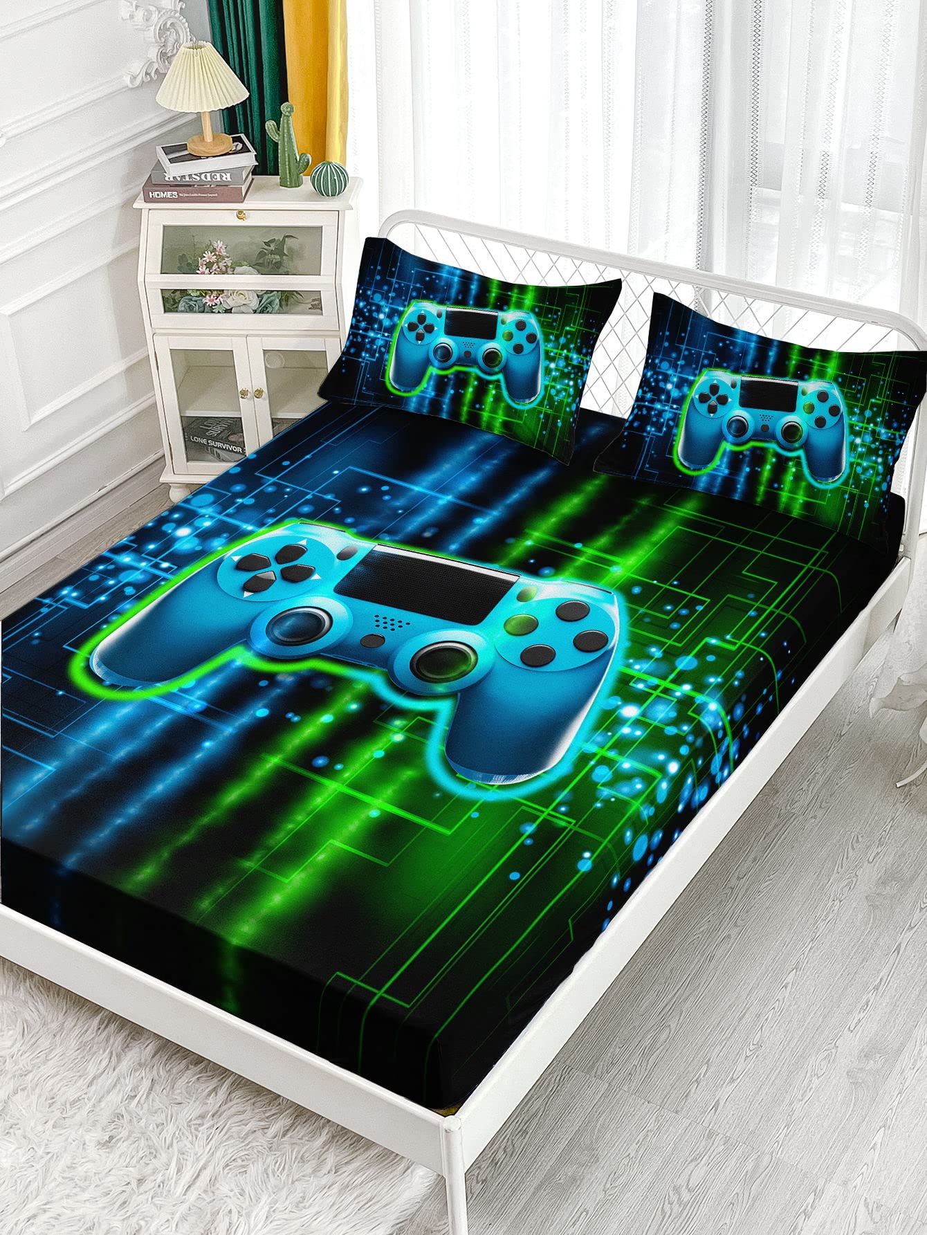 Datura home Video Gamer Sheet Set 4Pcs Kids Green Black Gamepad Modern Gamer Gaming Printed Sheet Set with 1 Flat Sheet and 1 Fitted Sheet + 2 Pillowcases for Boys(Gamepad Twin)