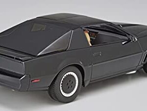 Aoshima Knight Rider: Knight 2000 K.I.T.T. (Season IV Scanner Ver.) 1:24 Scale Vehicle Model