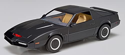 Aoshima Knight Rider: Knight 2000 K.I.T.T. (Season IV Scanner Ver.) 1:24 Scale Vehicle Model