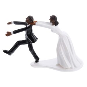 parliky 1pc creative wedding party cake resin toppers bride and groom figurines for cake decoration for bridal showers and engagement celebrations