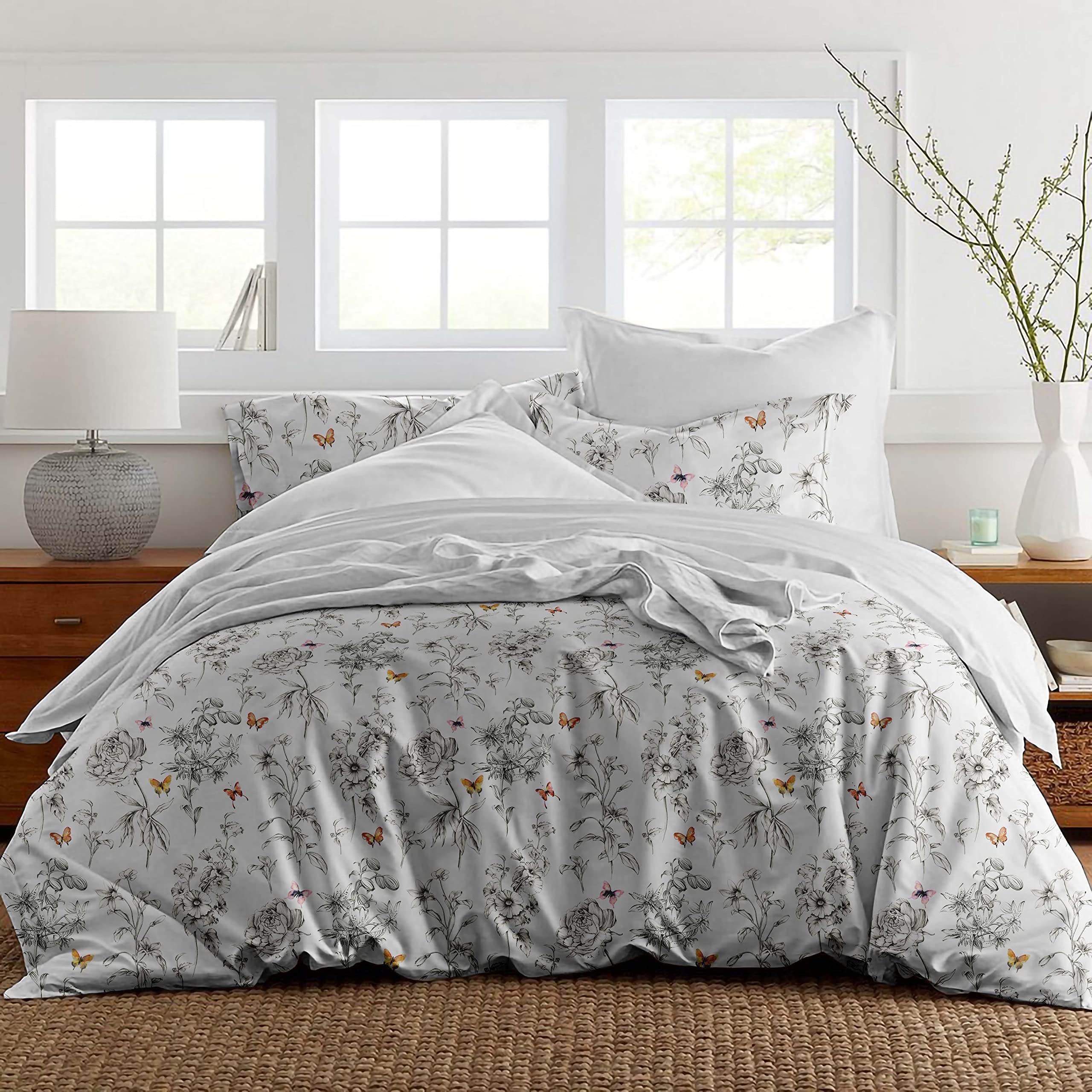 Pointehaven Soft Cotton Sateen Digital Print Reversible All Season Gentle Sheen Duvet Set - Button Closure