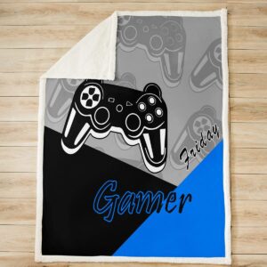 Feelyou Gamer Fluffy Blanket Super Soft Game Controller Fleece Throw Blanket for Kids Boys Girls Gaming Plush Fuzzy Blanket for Birthday Christmas Valentine's Day Gifts 60"x80"(Gamepad2)