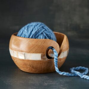 Loops & Threads Mango Wood Yarn Bowl with Mother of Pearl - Wooden Yarn Bowl for Knitting, Crochet, Weaving, Arts & Crafts - 1 Pack