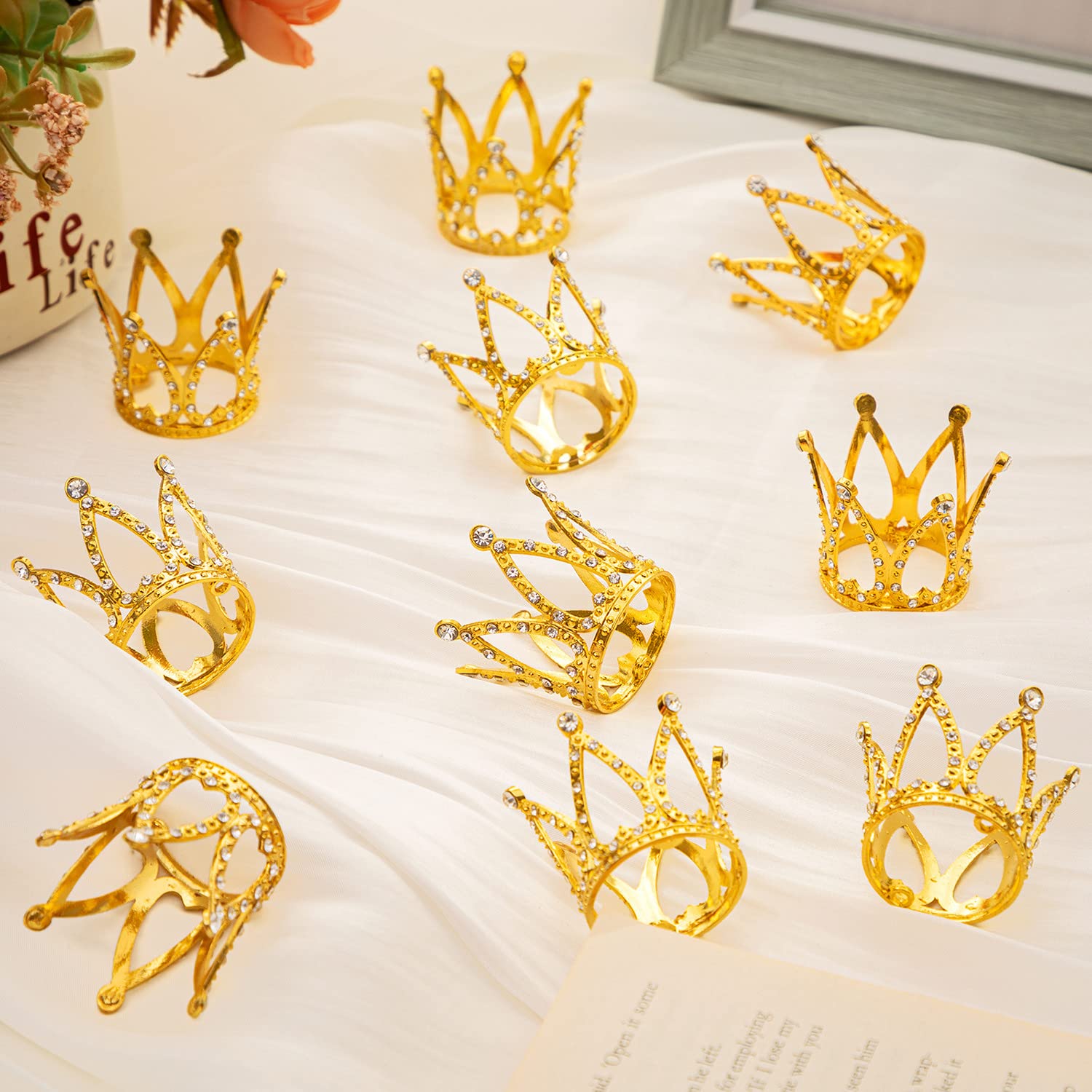 18 Pcs Crown Cake Topper, Mini Tiara Birthday Cake Toppers, Mini Crown for Flower Arrangements Women Lady Girl Wedding Baby Shower Birthday Party