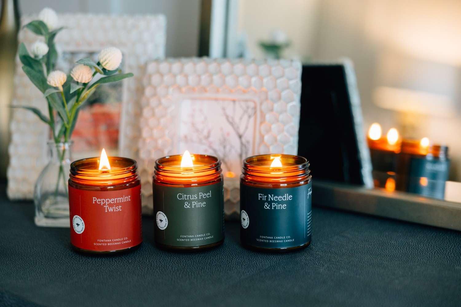 Fontana Candle Company - Cinnamon Orange Clove | Lightly Scented Candle | Made from Beeswax and Coconut Oil | Essential Oil | Wood Wick | Long Lasting | Clean Burn and Non Toxic