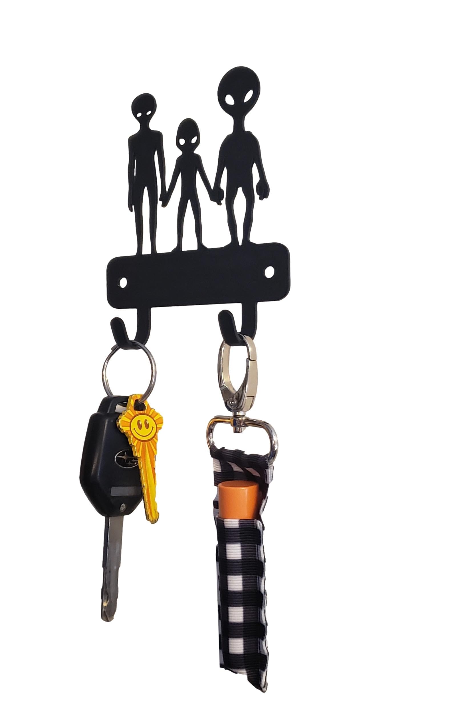 The Metal Peddler Miniature Alien Family Key Holder for Wall - XS 3.5 Inch - Made in USA