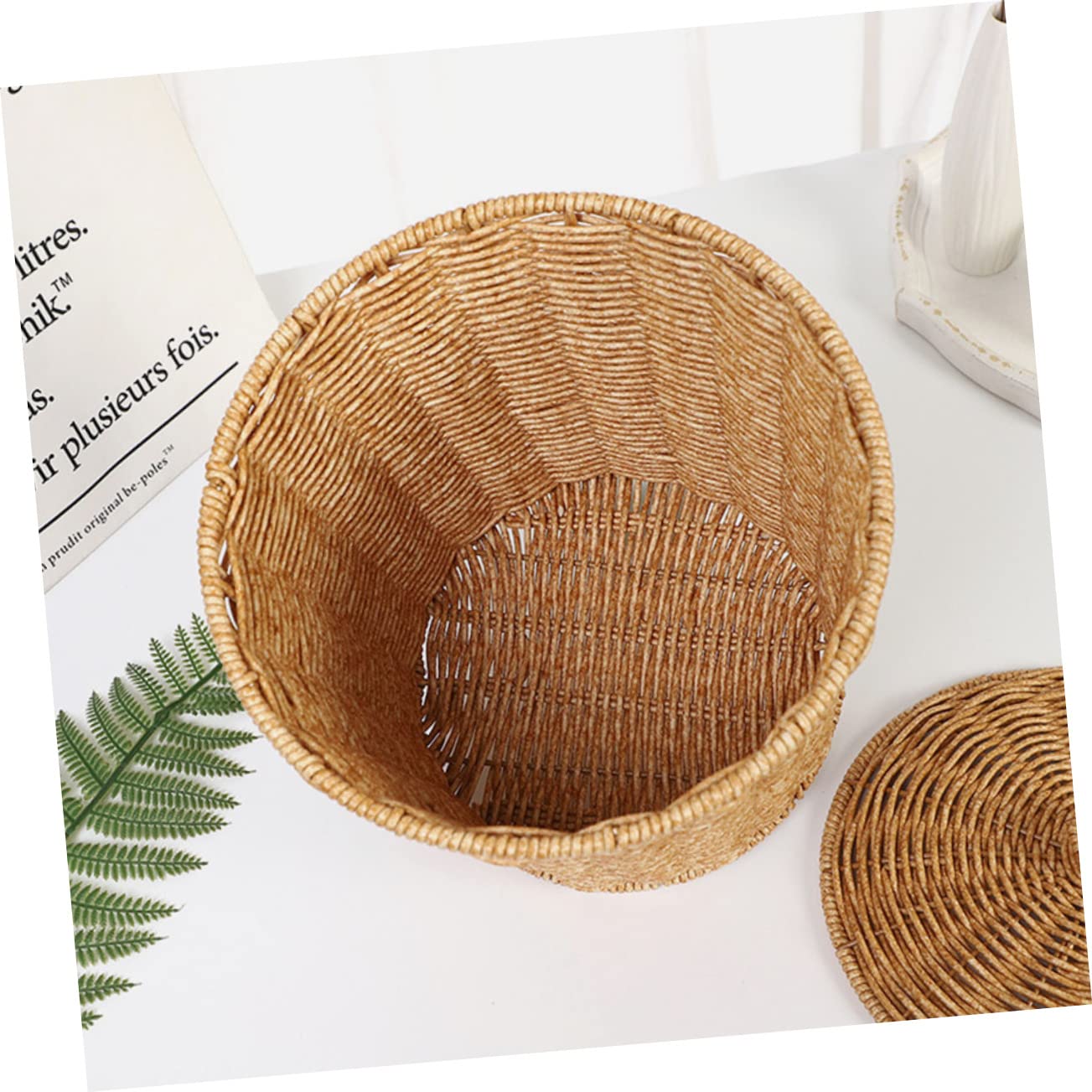 ORFOFE Storage Basket with Lid Organizer with Lid Storage Baskets with Lid Round Basket Rattan Waste Basket Bedroom Storage Basket Wicker Waste Basket Tabletop Basket Laundry Hamper Pp