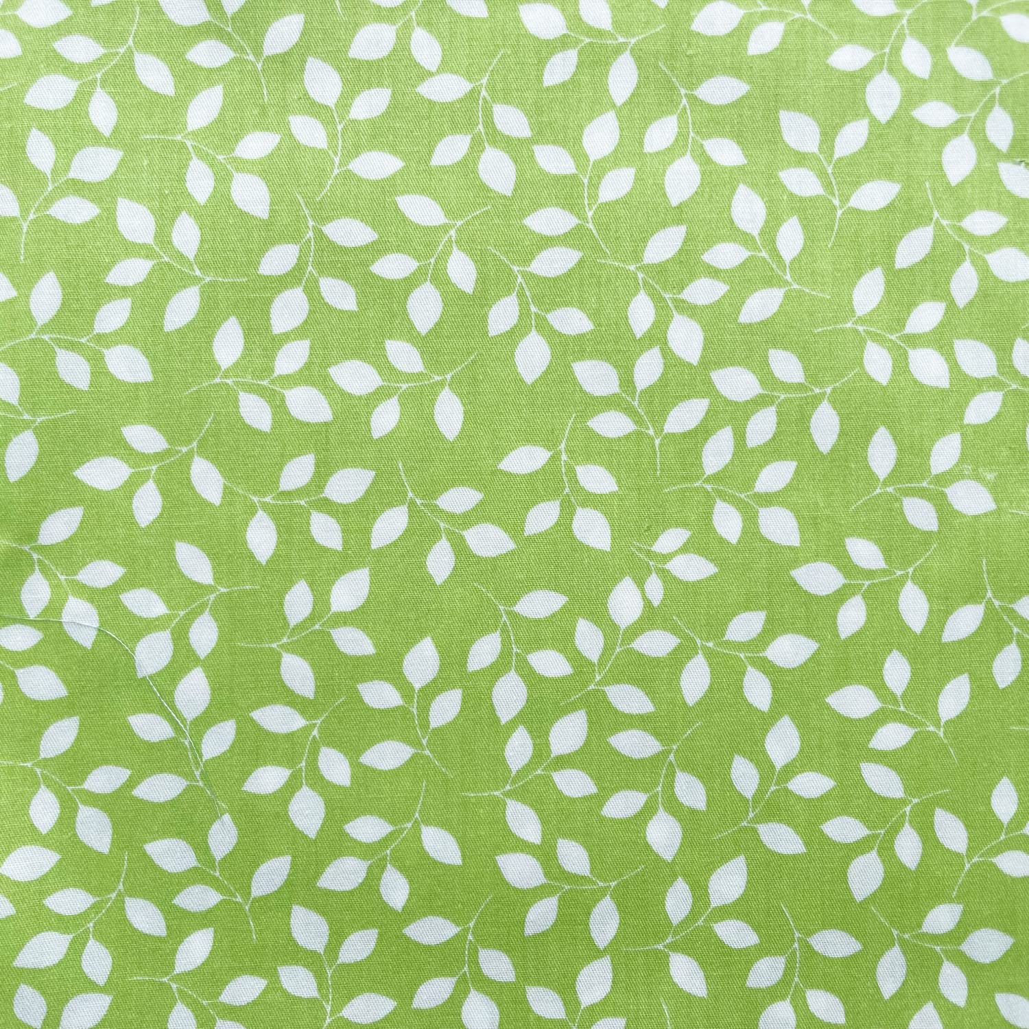 Spring Precut Fabric Squares 5x5, Green Daisy Charm Packs for Quilting 5 inch, 100% Cotton Fabric Squares for Patchworks and Sewing Crafts (42Pcs)