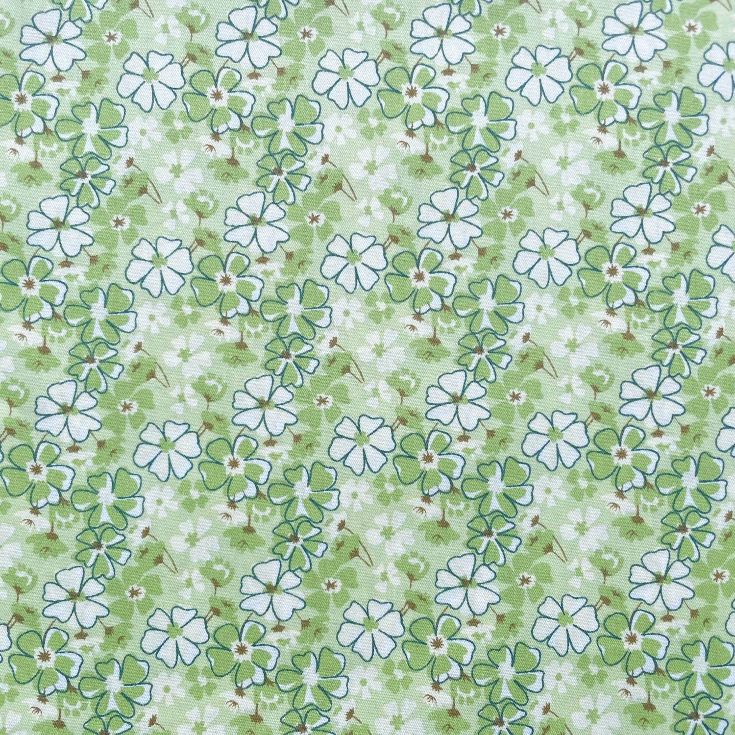 Spring Precut Fabric Squares 5x5, Green Daisy Charm Packs for Quilting 5 inch, 100% Cotton Fabric Squares for Patchworks and Sewing Crafts (42Pcs)