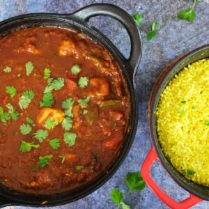 Enameled Cast Iron Balti Dish Pot (Red) with a Glass Lid, 3 Quart Medium Cast Iron Casserole Dish, Nonstick Handi Cast Iron Kadai Indian, Asian Wok, Dutch Oven