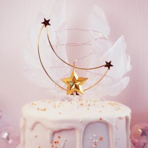 Saododku Birthday Candles, Star Shaped Gold Birthday Candles for Cake, 5pcs Metallic Color Stereo Shaping Cake Candles Set, Sparkler Candles for Birthday Cake, Happy Birthday Candles for Party