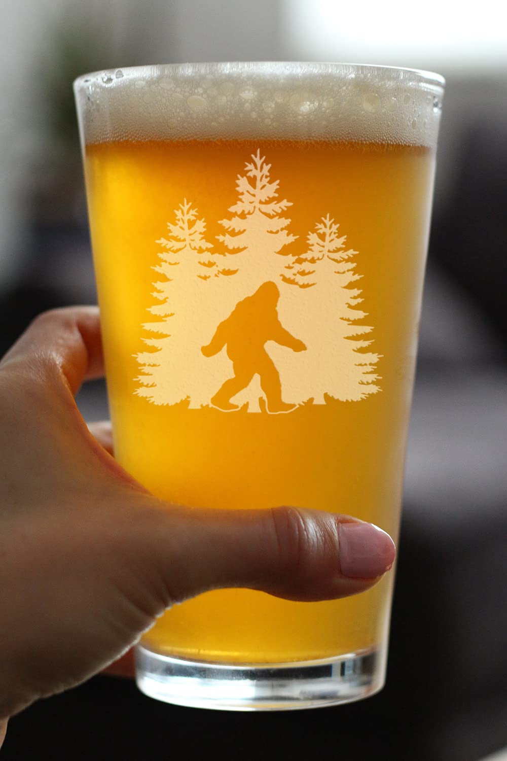 Bigfoot Pint Glass - Funny Bigfoot Gifts for Sasquatch Enthusiasts - 16 Oz Pint Glasses