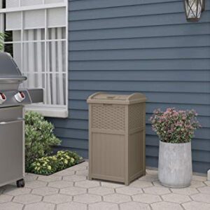 Suncast 33 Gal Hideaway Trash Can for Patio - Resin Outdoor Trash with Lid & 33 Gal Hideaway Can Resin Outdoor Trash with Lid Use in Backyard, Deck, or Patio, 33-Gal, Brown