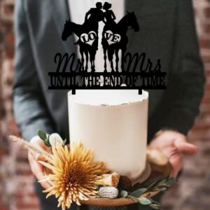 Yuezoloz Funny Cowboy Wedding Cake Topper - Cowboy Groom and Bride Riding Side by Side Kiss Each Other - Horse Riding Couple Cake Topper, Farmer Couple Cake Topper, Rustic Horse Wedding Cake Topper