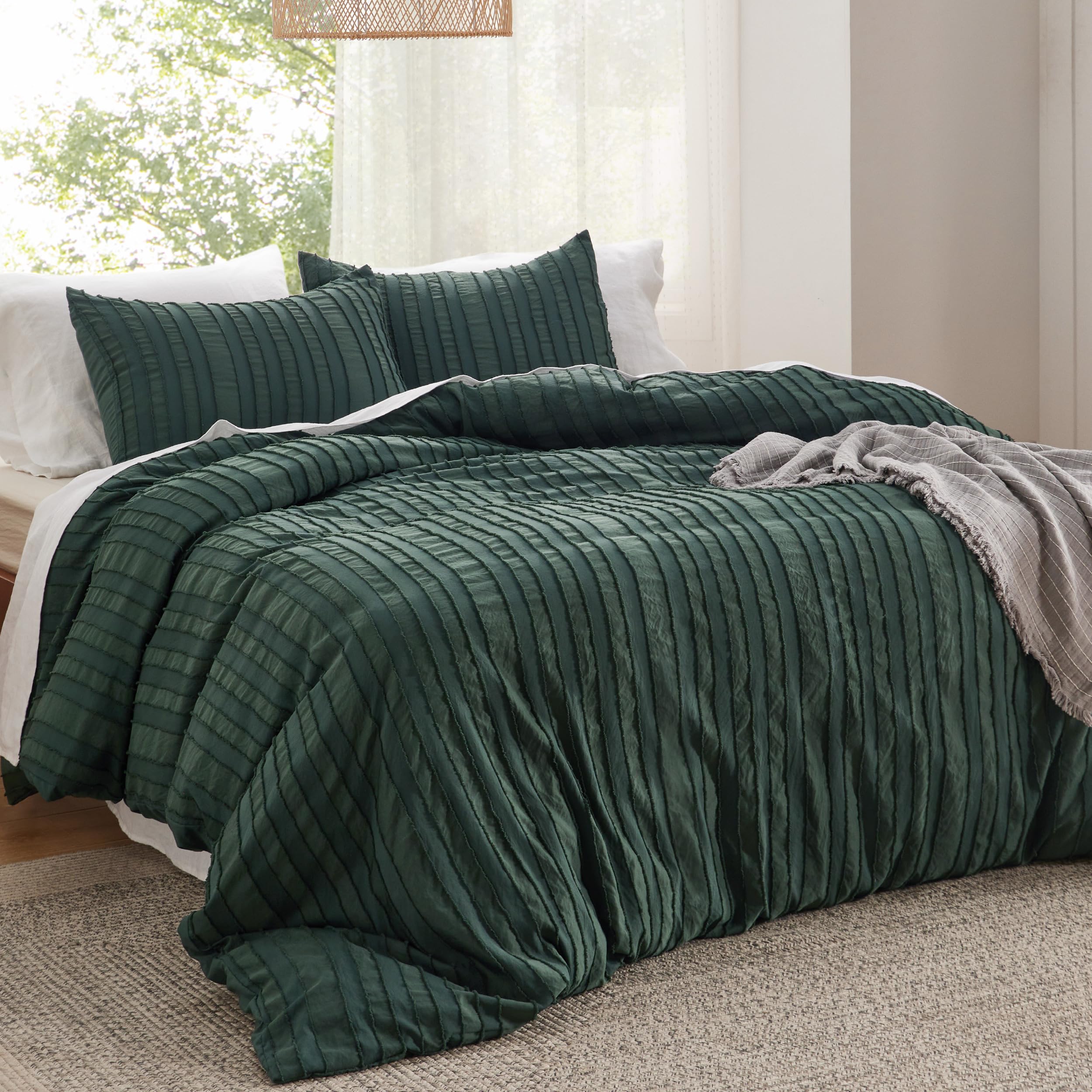 Bedsure Striped Tufted Duvet Cover King Size - Shabby Chic Duvet Cover, 3pcs All-Season Boho Bedding for All Seasons, Includes 1 King Duvet Cover & 2 Pillowcases (Forest Green, King, 104"x90")