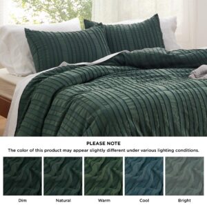 Bedsure Striped Tufted Duvet Cover King Size - Shabby Chic Duvet Cover, 3pcs All-Season Boho Bedding for All Seasons, Includes 1 King Duvet Cover & 2 Pillowcases (Forest Green, King, 104"x90")