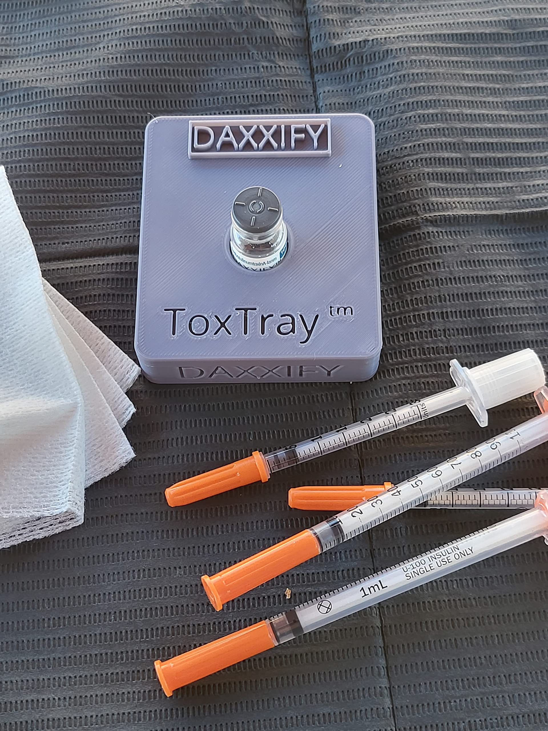 ToxTray Tower 3D Printed Spill-Resistant Vial Holder for Botox, Xeomin, Dysport, Jeuveau, Daxxify Space-Saving for MedSpa Professionals - Ideal Gift for Nurses, NPS & PAs - Saves Money (Daxxify)