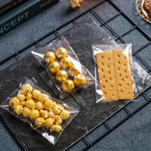 YunKo 100PACK Self Sealing Cellophane Bags Clear Cookie Bags for Gift Giving Treat bags for Packaging Cookies,Candy,Gifts（5x3 Inch