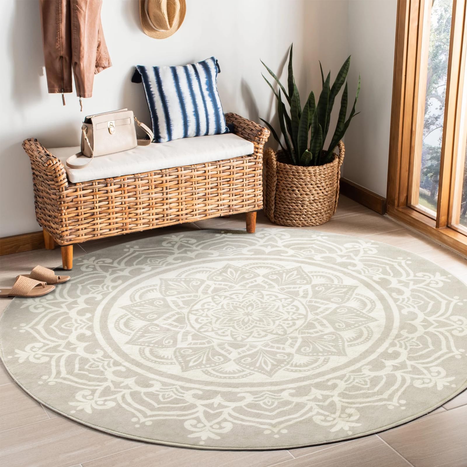 Carvapet 5' Round Boho Mandala Area Rug – Black and Ivory Chic Circle Rug, Non-Slip, Machine Washable Soft Throw Floor Mat for Entryway, Foyer, Living Room, Bedroom, Nursery, or Playroom