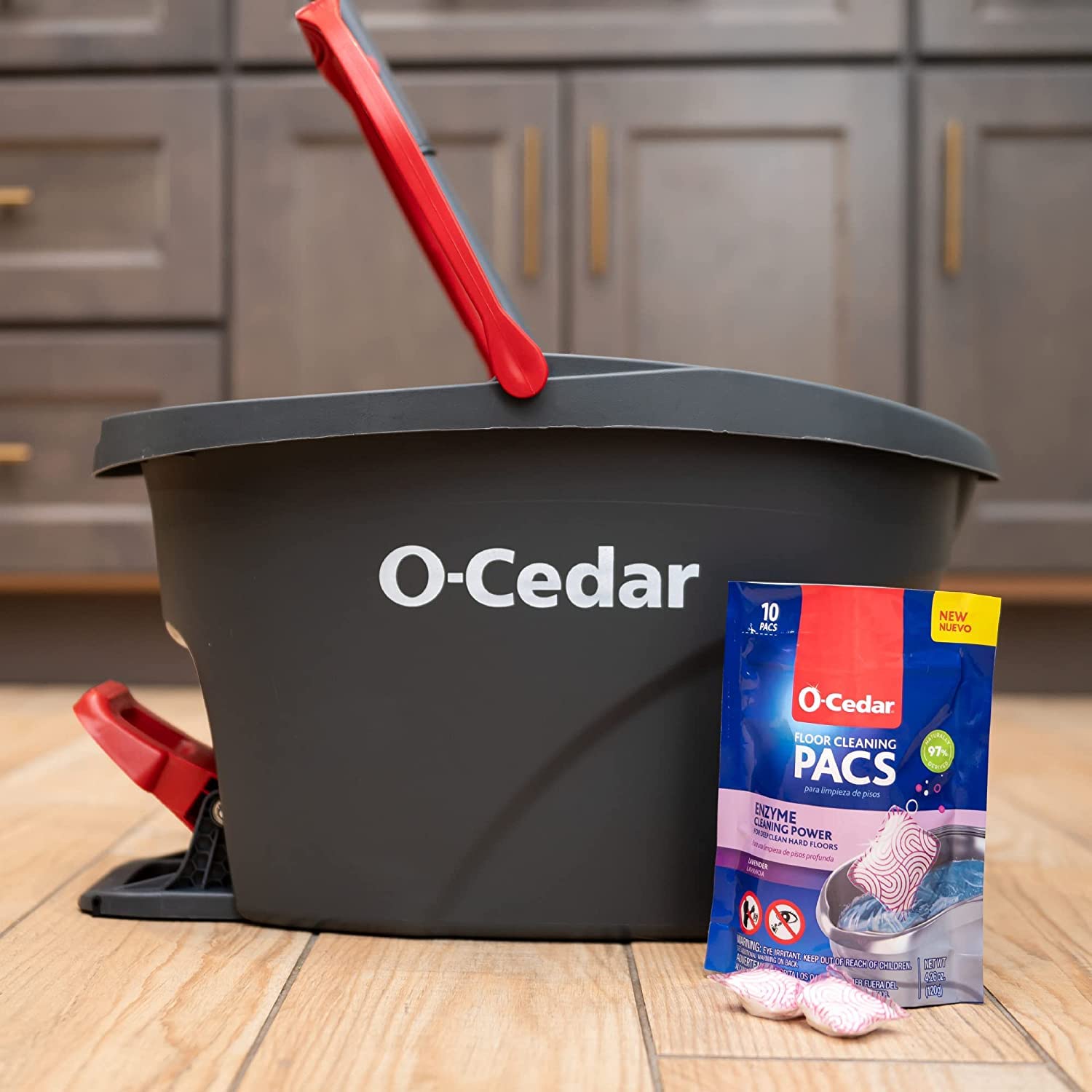 O-Cedar EasyWring Microfiber Spin Mop and Bucket Cleaning System + Lavender Pac (Variety Pack)