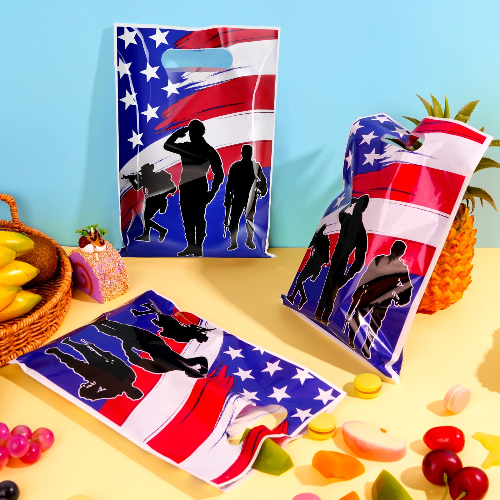 MASHAN 50pcs Veterans Day Gift Bags, Plastic Goodies Treat Bags with American Flag Patriotic Soldier for Independence Day Veterans Day and Army Party Decorations