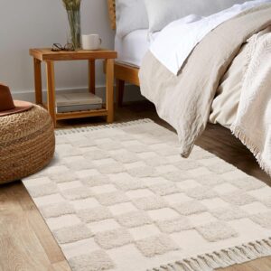 Lanffia Boho Checkered Tufted Rug - 3x5 Area Rug Beige Hallway Rug Washable with Tassels Indoor Farmhouse Floor Carpet for Kitchen Bathroom Laundry Doorway Bedroom Living Room