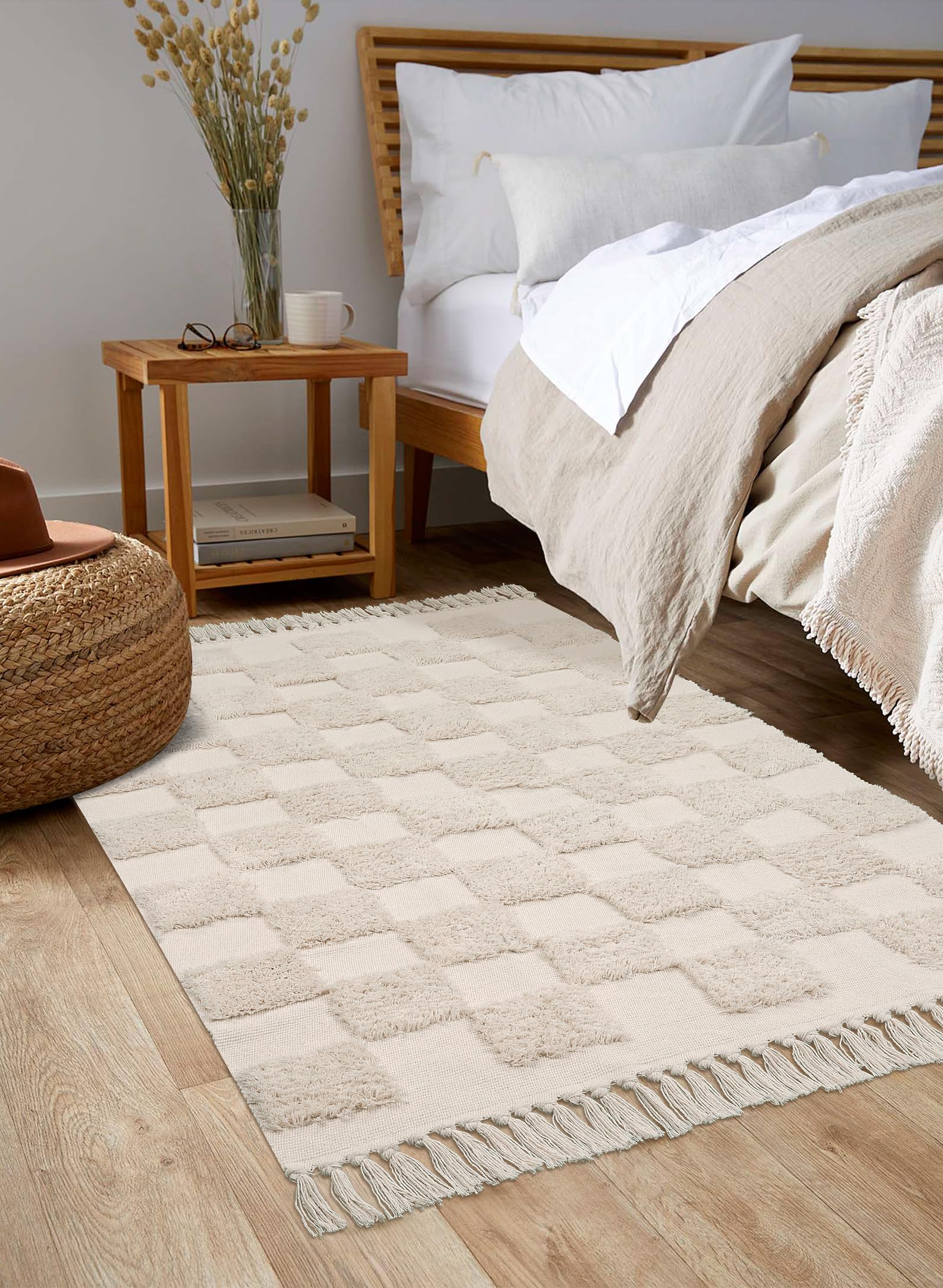 Lanffia Boho Checkered Tufted Rug - 3x5 Area Rug Beige Hallway Rug Washable with Tassels Indoor Farmhouse Floor Carpet for Kitchen Bathroom Laundry Doorway Bedroom Living Room