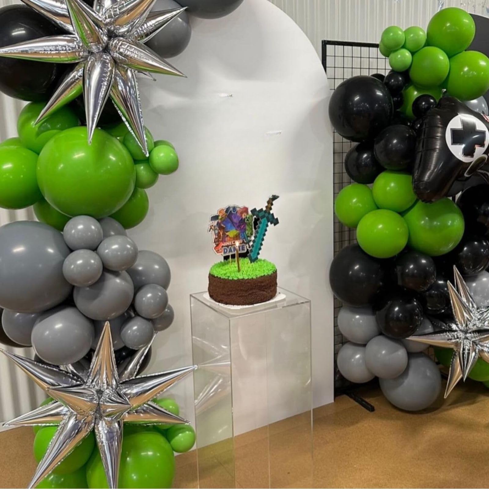 Green and Black Balloon Arch Kit, Latex Birthday Balloons Green Black Grey Silver Balloon Garland Kit 5 10 18 inch Party Balloons for Baby Shower Decorations Birthday Wedding Graduation Party