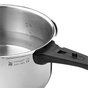 WMF Perfect Rapid Cooker Diameter 22 cm Diameter 6 Litres and a Half with Flame Protection, Cromargan Stainless Steel Suitable for Induction