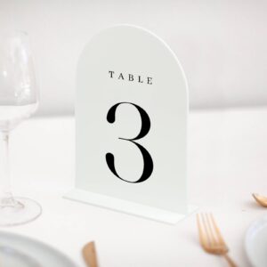 JINMURY White Arch Acrylic Table Numbers 1-30 with Stand, 5x7" White Arch Acrylic Sign and Holder Wedding Table Numbers for Reception, Centerpiece, Event (White, Black Font 1-30, 5x7 Inch)