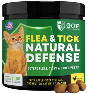 guardian's choice flea and tick for cats chewable treat - no harsh chemicals - 100 chicken flavored treats pets brand - tasty chews cats love - flea treat for cats