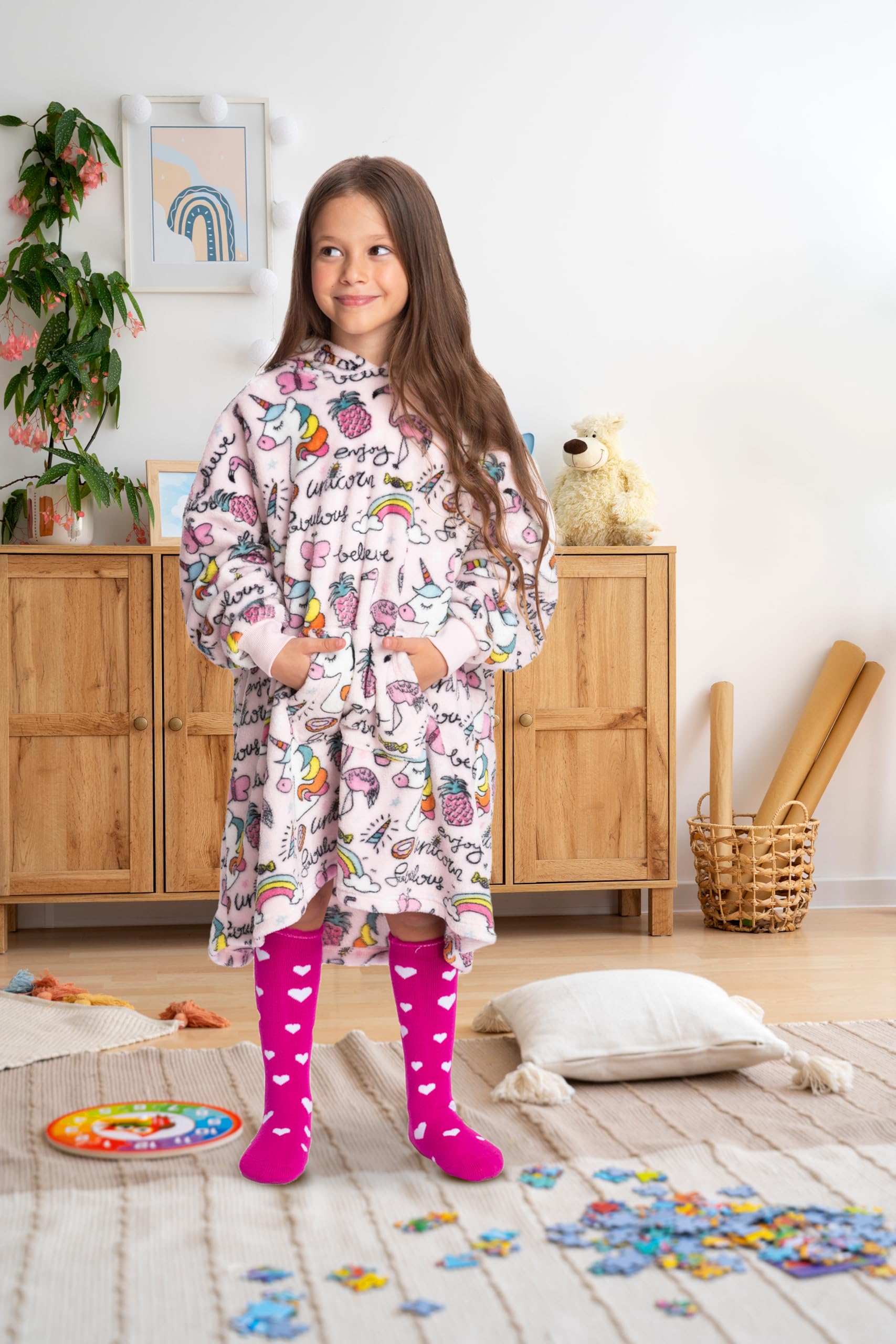 Mad Dog Kids Blanket Hoodie - Wearable Blankets with Cozy Sleeves, Soft Fleece & Sherpa Designs, for Boys & Girls, Ages 4-13, Unicorn, 4-7 Years