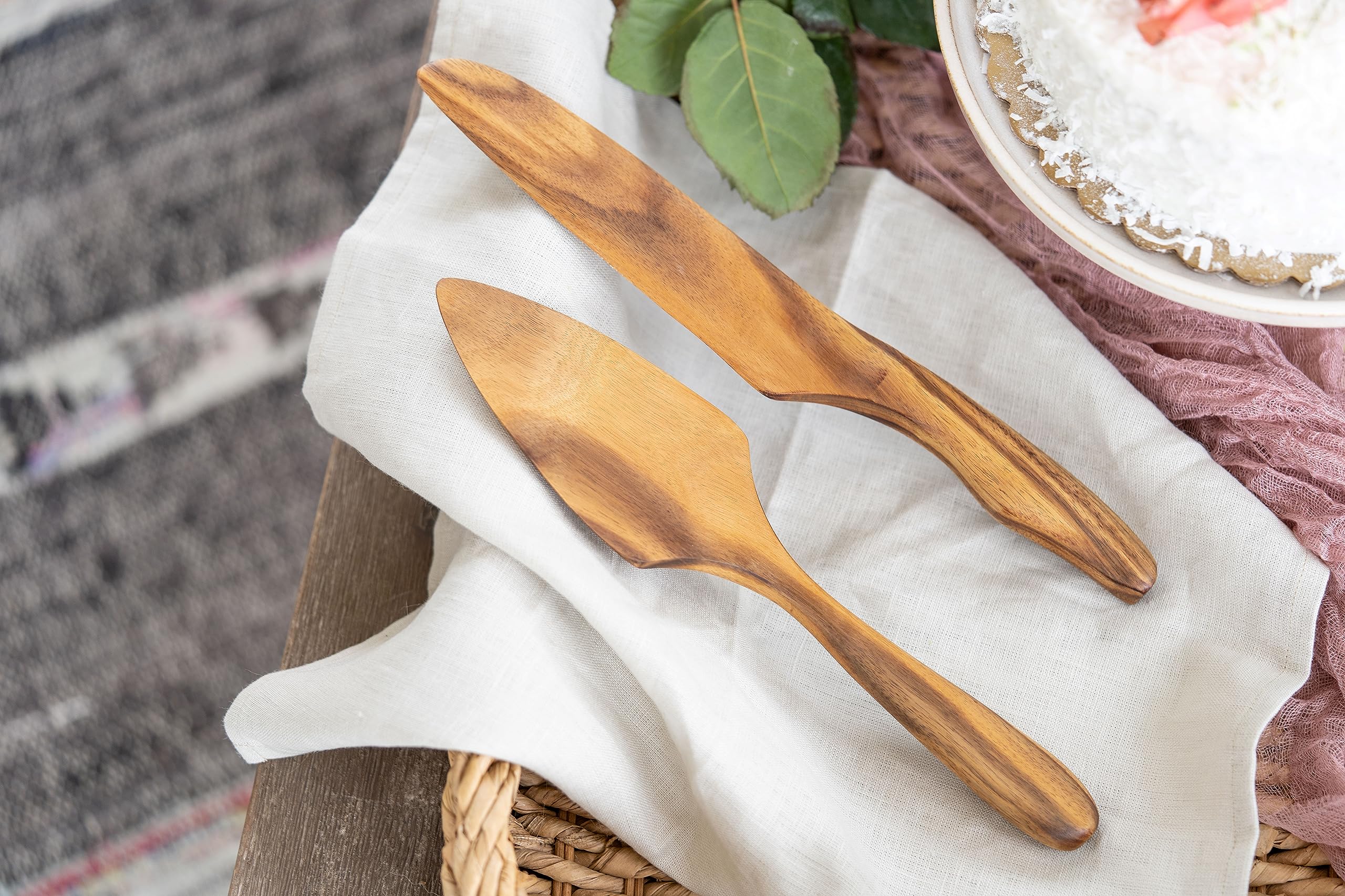 Teak Wood Cake Server and Knife Set - Cake Knife and Server Set - Cake Serving Set - Wooden Cake Server - Heavyweight & Light Toned with No Logo for Photoshoots, Wedding, Birthday, Gifts