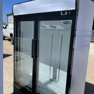 51" glass door merchandiser refrigerator beverage cooler swing door