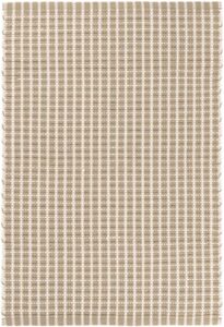 dash and albert gridiron indoor/outdoor area rug - 8' x 10' wheat checkerboard handwoven accent rug - durable, fade resistant, high traffic friendly