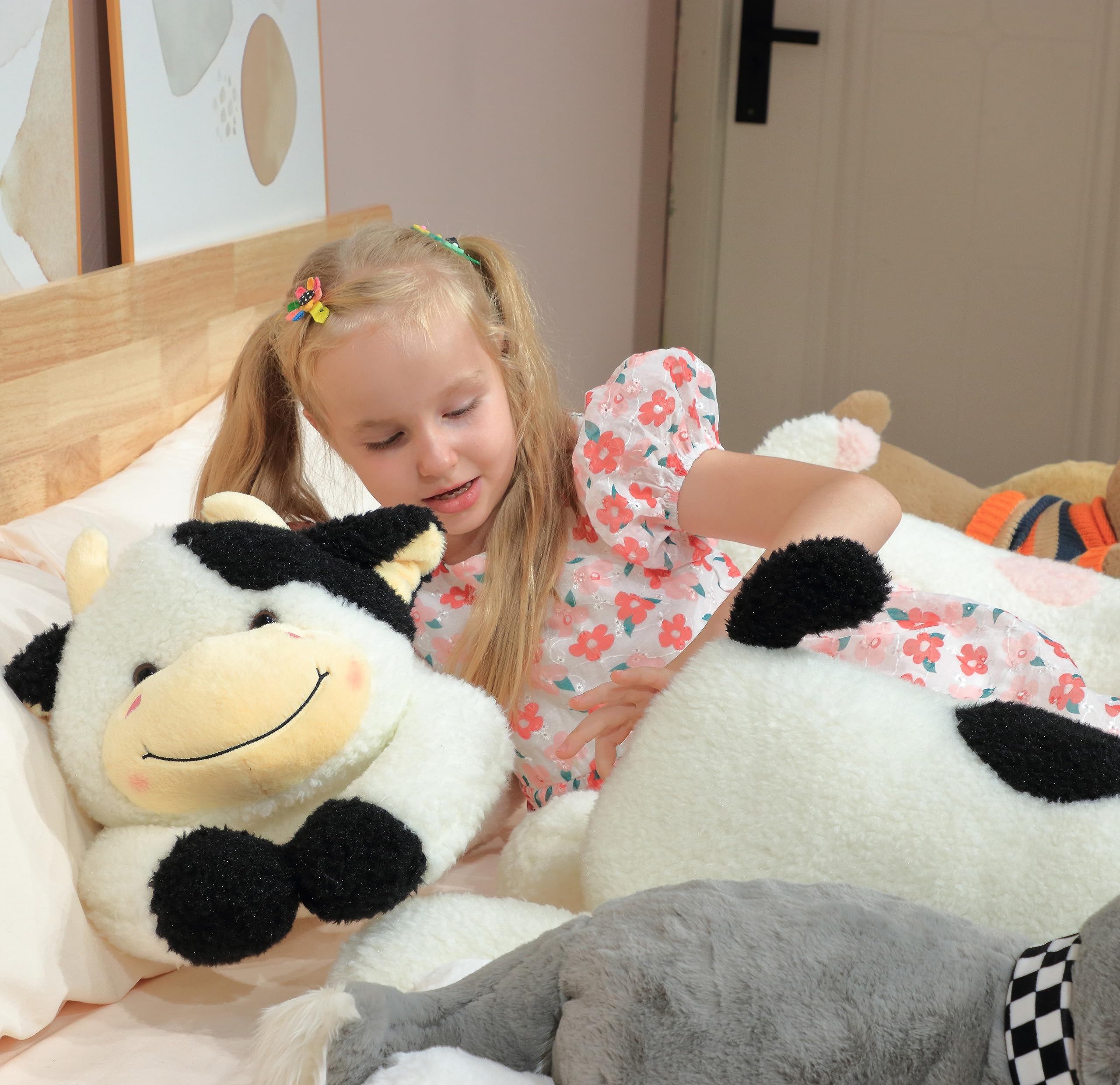 Easfan 36’’ Lying Cow Stuffed Animal Large Hugging Cow Plush Pillow Toy Soft Cute Cattle Doll Home Decoration Christmas Birthday Gifts for Kids Adults Boys Girls