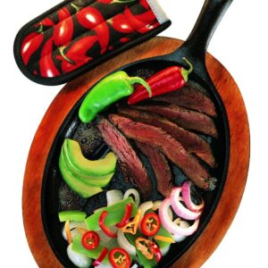 Lodge LFSR3 Cast Iron Fajita Set, Pre-Seasoned