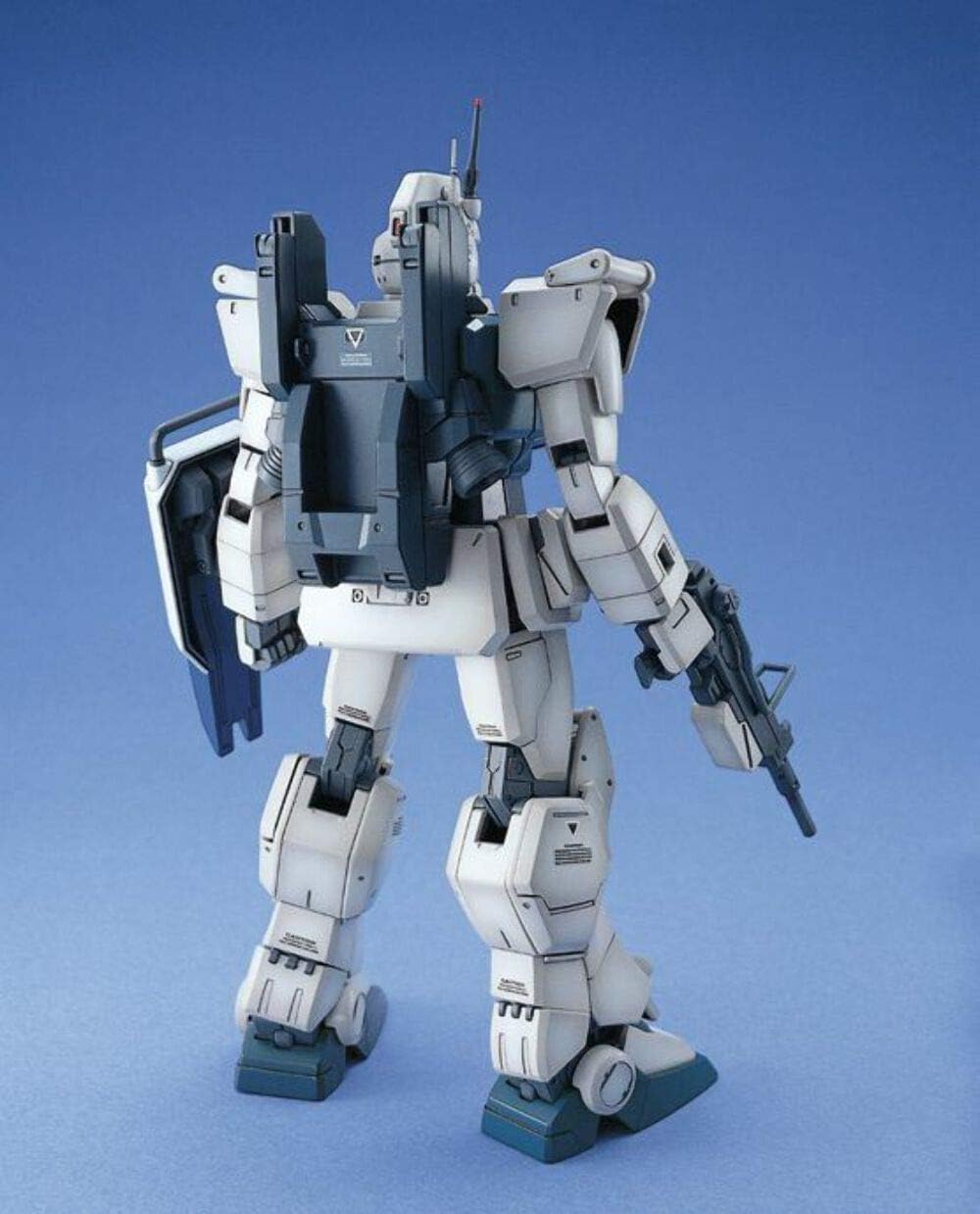 Bandai Hobby RX-79(G) EZ-8 Gundam Master Grade Action Figure